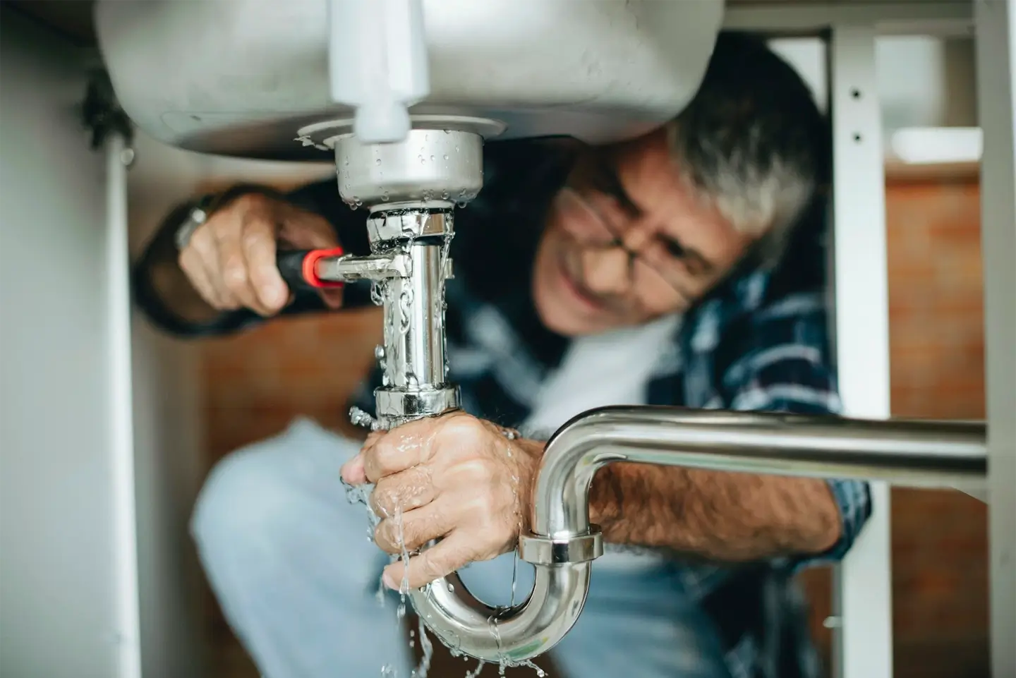 Early Warning Solutions for Enhanced Home Safety